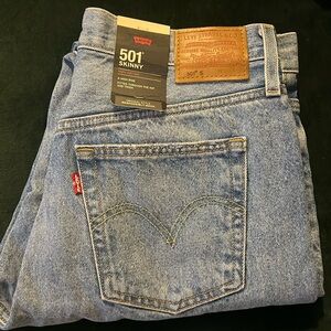 Levi’s 501 Skinny Jeans
